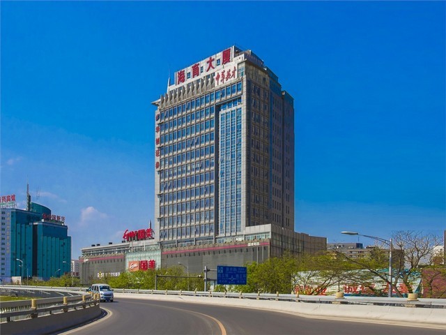 铁岭吴佳朋火锅超市加盟店